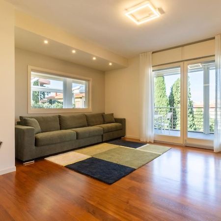 Terrazza61 - Appartamento Con Vista Spettacolare Sulla Citta Di Каляри Екстериор снимка