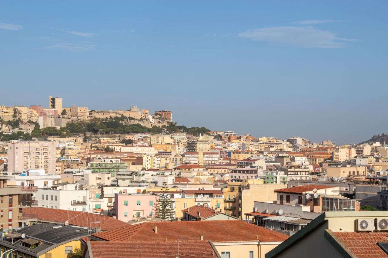Terrazza61 - Appartamento Con Vista Spettacolare Sulla Citta Di Каляри Екстериор снимка