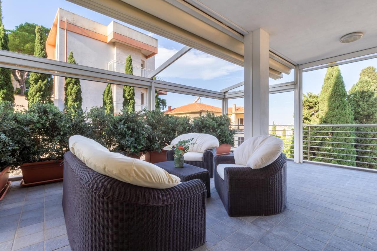 Terrazza61 - Appartamento Con Vista Spettacolare Sulla Citta Di Каляри Екстериор снимка