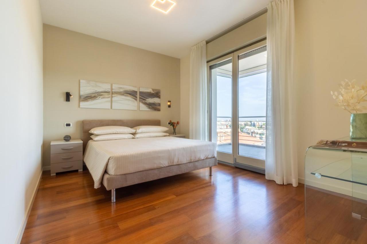 Terrazza61 - Appartamento Con Vista Spettacolare Sulla Citta Di Каляри Екстериор снимка