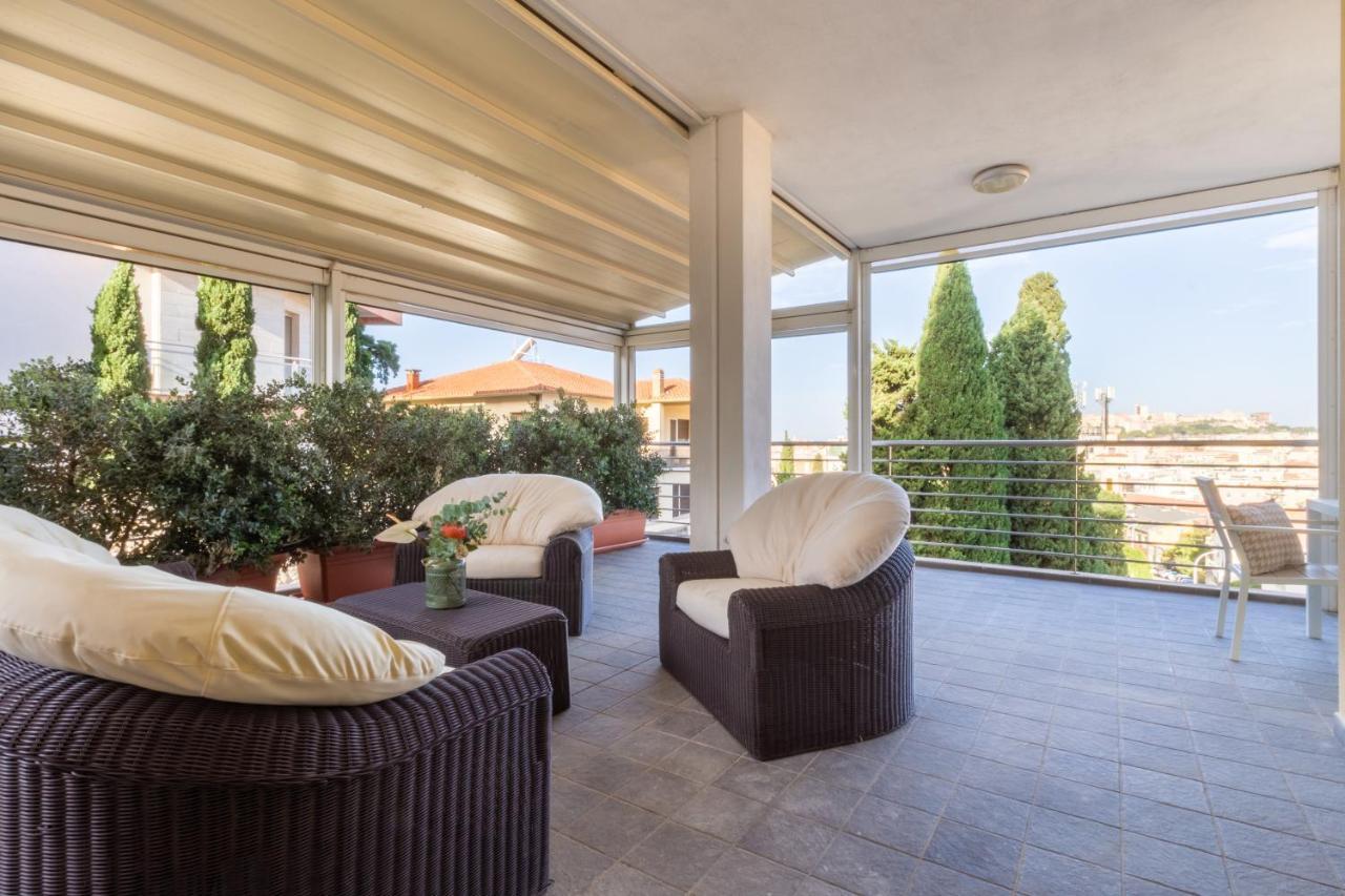 Terrazza61 - Appartamento Con Vista Spettacolare Sulla Citta Di Каляри Екстериор снимка