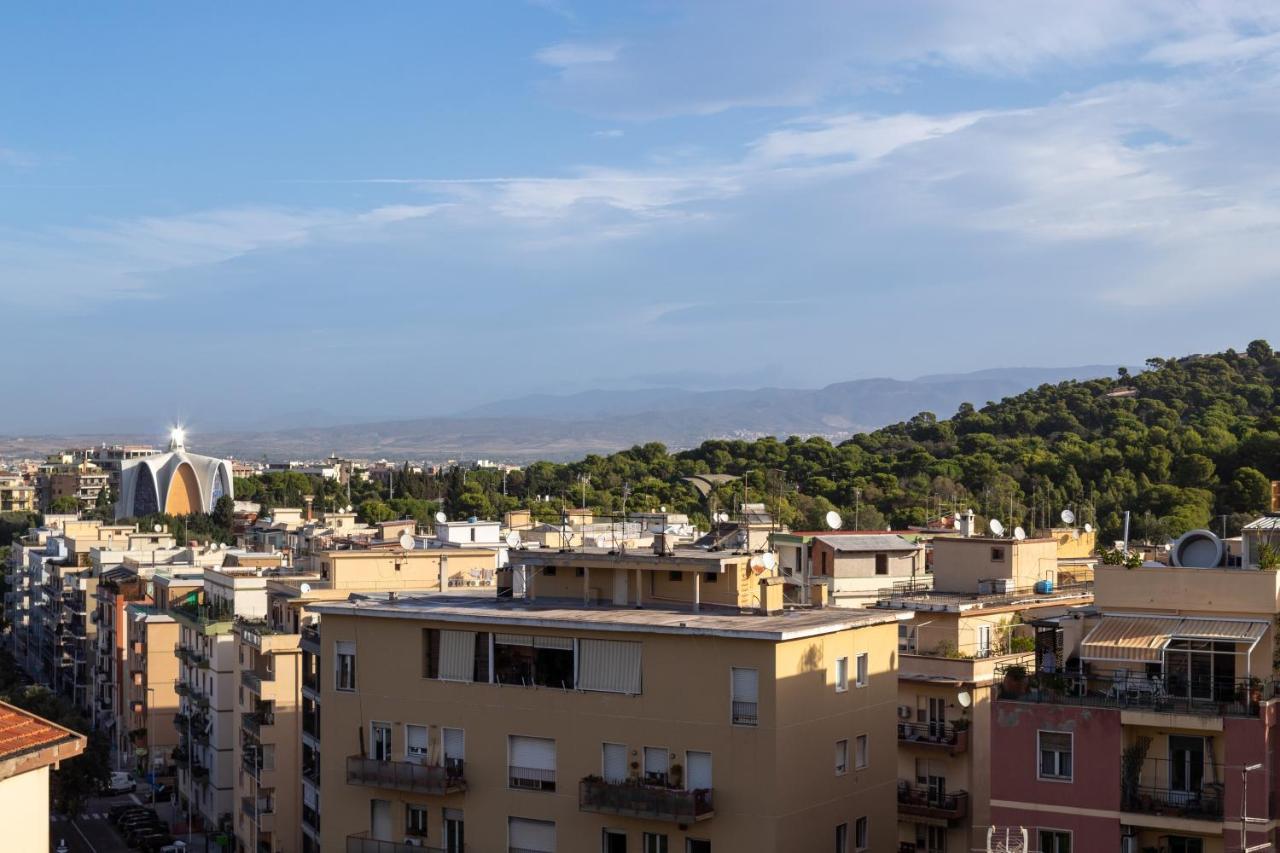 Terrazza61 - Appartamento Con Vista Spettacolare Sulla Citta Di Каляри Екстериор снимка